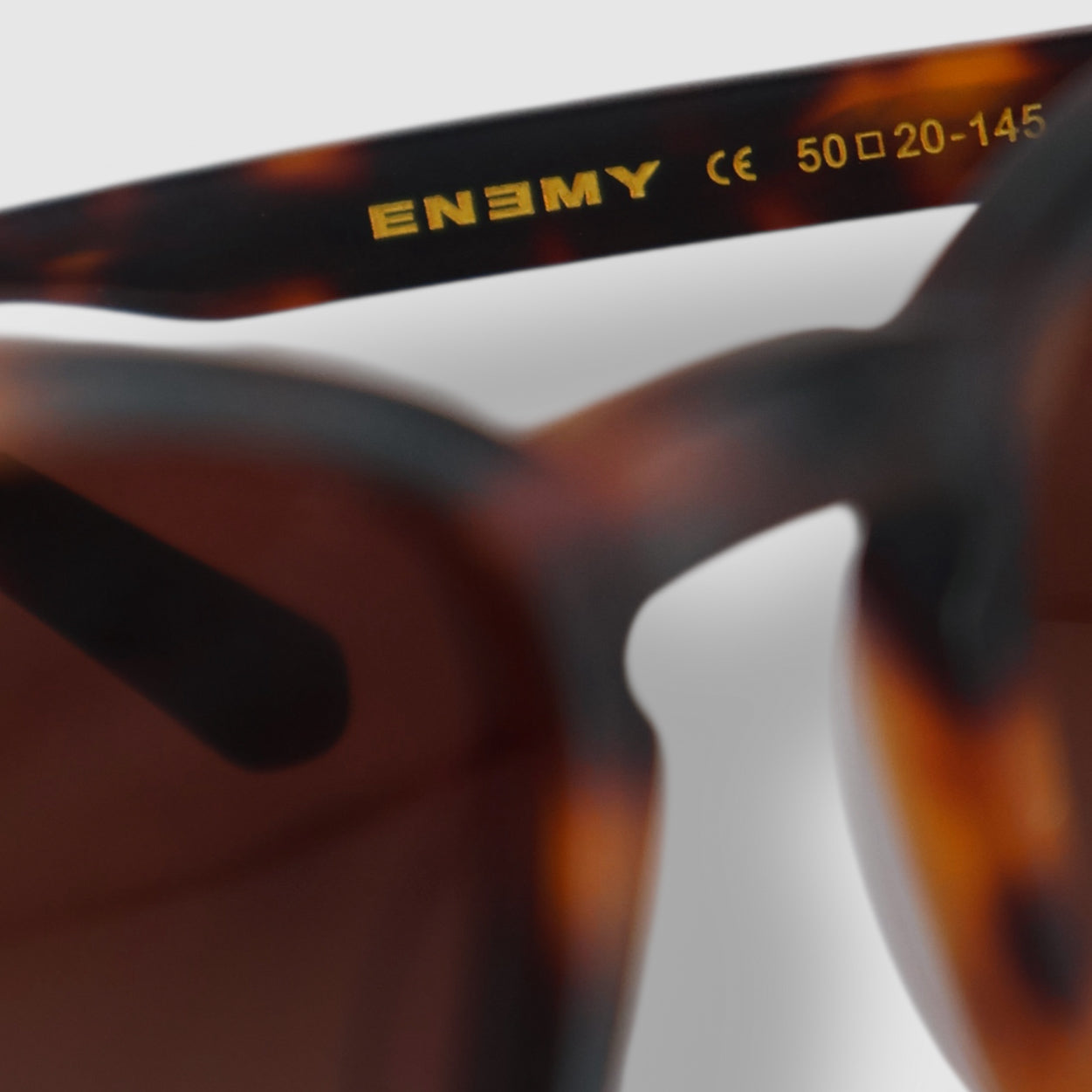 Strada | Matte Tortoise