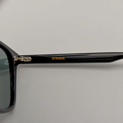 Strada | Black