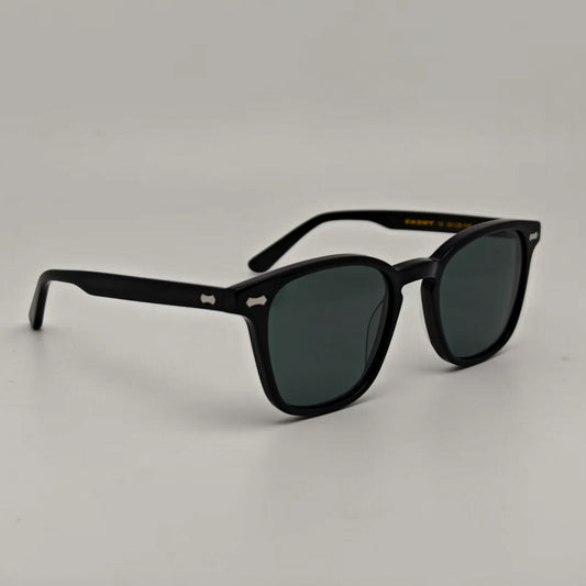 Strada | Black
